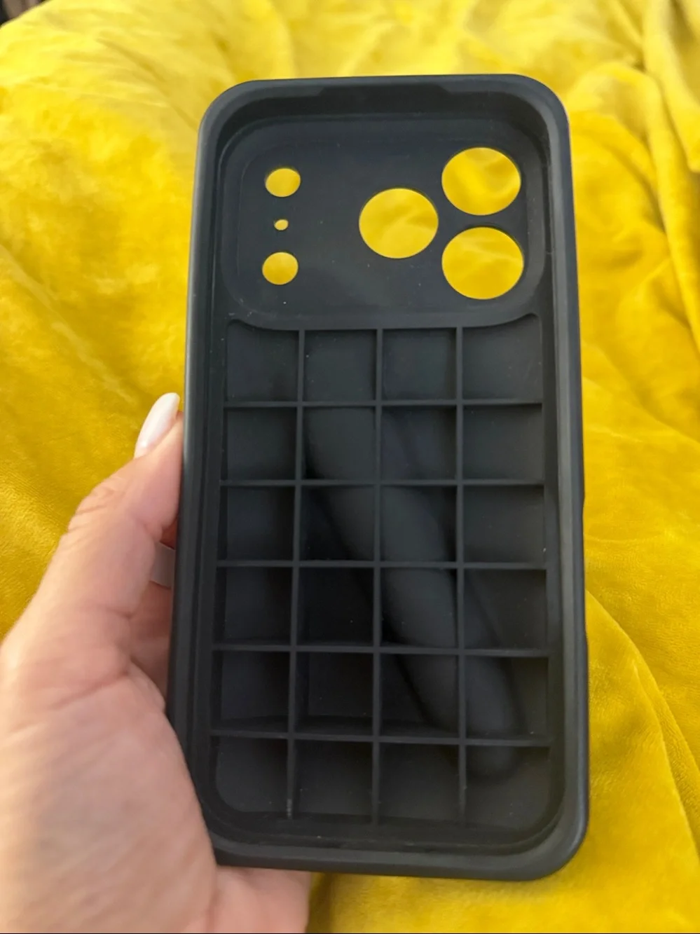 RHODE Black Slim Silicone Phone Case with Contoured Grip iphone 17 pro